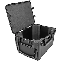 QSC KC12 3,000W Active 3-Way Column Loudspeaker With SKB iSeries Cases - White