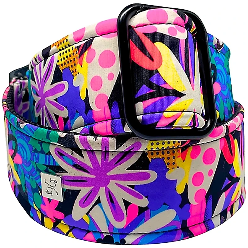 Get'm Get'm Good Vibes Groovy Flowers Guitar Strap 2 in.