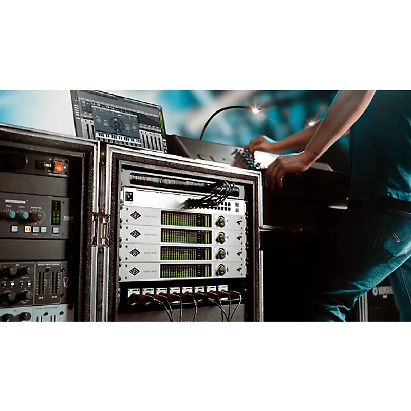 Universal Audio Apollo X16D Ultimate 18x20 TB Audio Interface Dante With Four Apollo e1x Remote-Controllable Unison Preamps