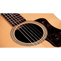 Taylor Academy 10e Limited-Edition Dreadnought Acoustic-Electric Guitar Natural