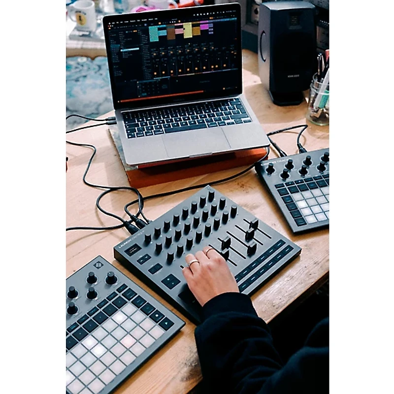 Novation Launch Control XL 3 MIDI Control Surface