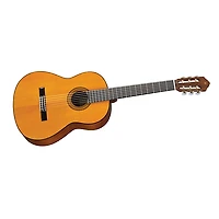 Yamaha CG102 Nylon-String Classical Acoustic Guitar Pack Natural