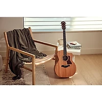 Taylor 24ce Grand Auditorium Acoustic-Electric Guitar Natural