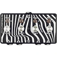 EarthQuaker Devices Four to One Mixer Black and White