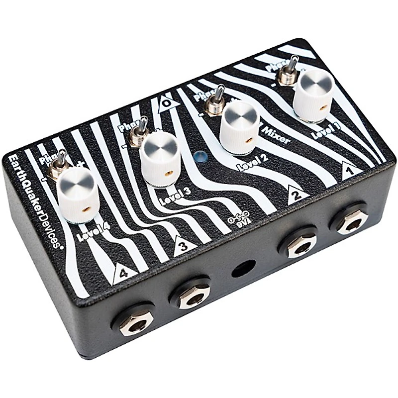 EarthQuaker Devices Four to One Mixer Black and White