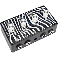 EarthQuaker Devices Four to One Mixer Black and White