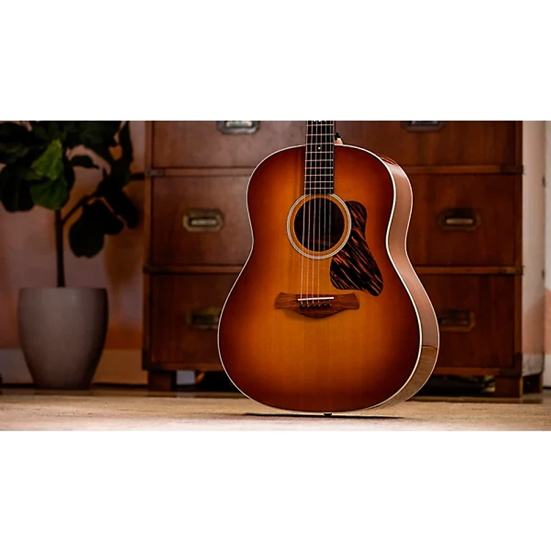 Taylor Gold Label 517e Grand Pacific Acoustic-Electric Guitar -