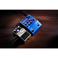 BOSS RT-2 Rotary Ensemble Effects Pedal White