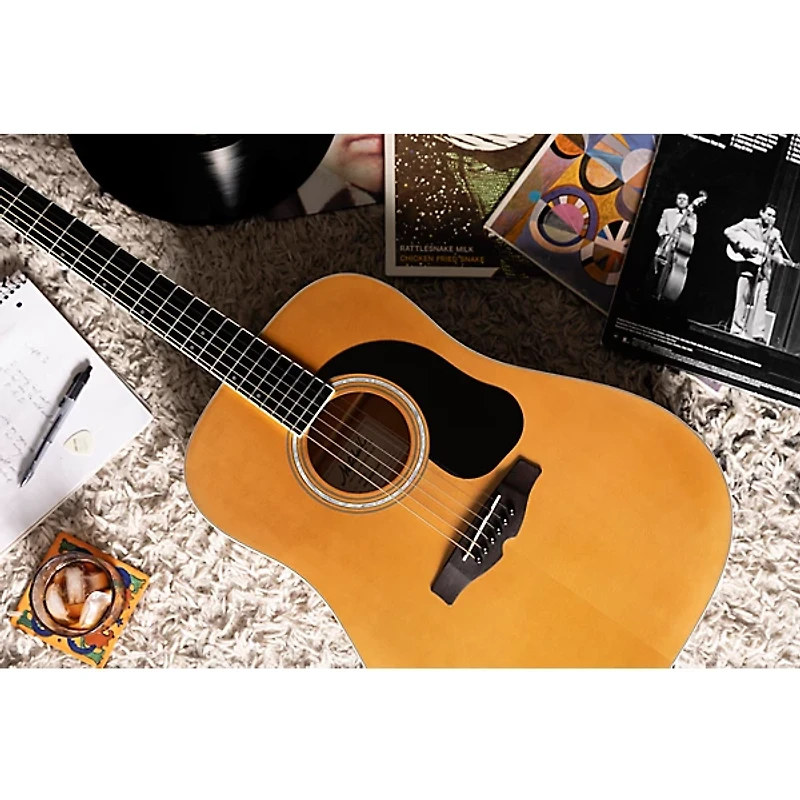 Mitchell Motion D150 Dreadnought Acoustic Guitar Pack - Natural