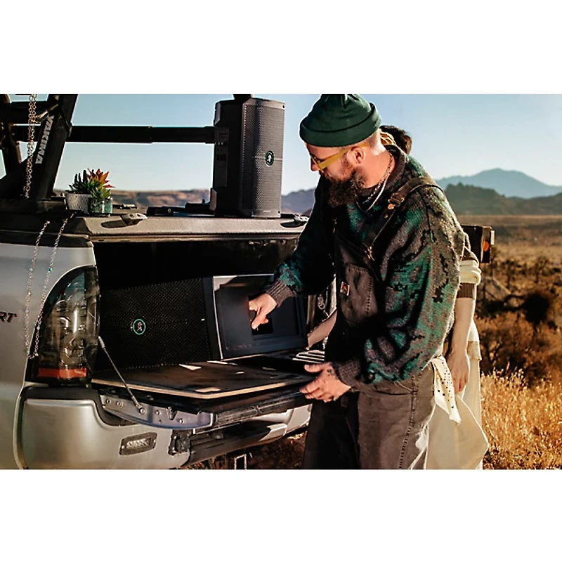 Mackie ThumpSub GO Battery-Powered Portable Subwoofer