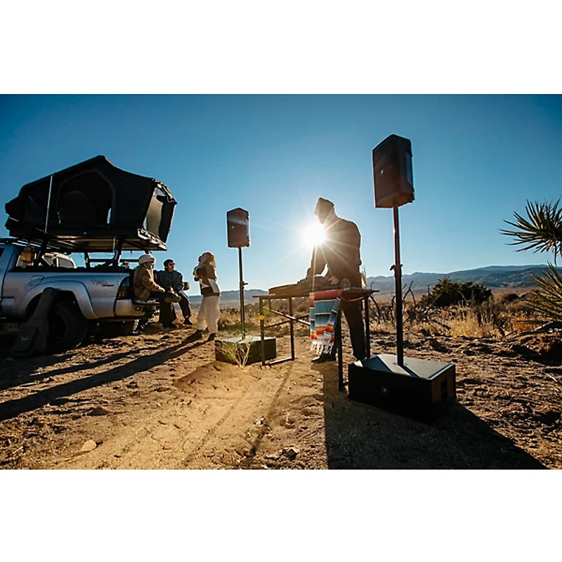 Mackie ThumpSub GO Battery-Powered Portable Subwoofer