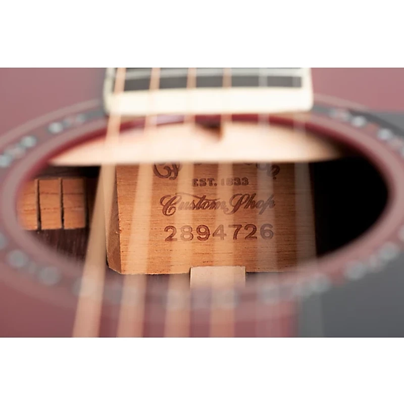 Martin Custom Shop 28 Style Spruce-Rosewood 000 Grand Auditorium Acoustic Guitar Red