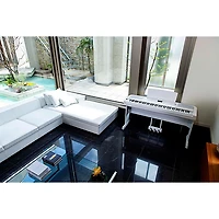 Yamaha DGX-670 88-Key Portable Grand Piano With Matching Stand & Bench - White