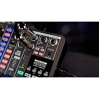Zoom LiveTrak L6Max 12-Channel Mixer and Recorder