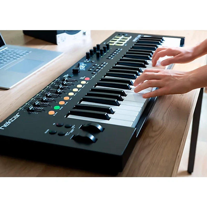 Nektar Impact LX49 mk3 MIDI Controller Black