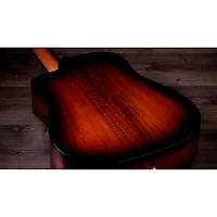 Taylor 260ce-K DLX 10-String Dreadnought Acoustic-Electric Bajo Quinto Shaded Edge Burst