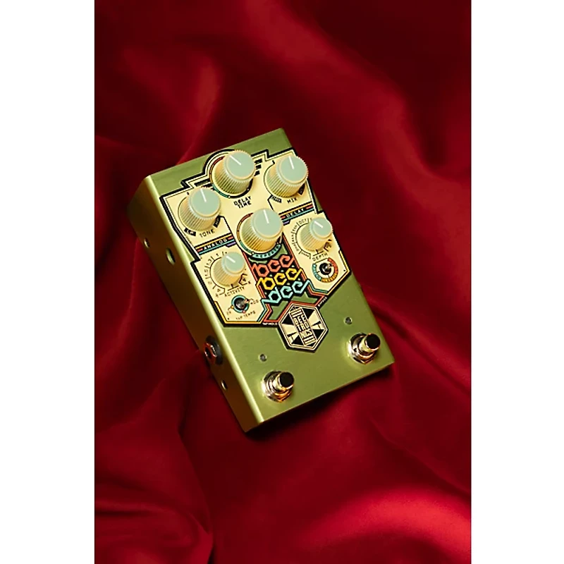 Beetronics FX BeeBeeDee Analog Delay Pedal - Green