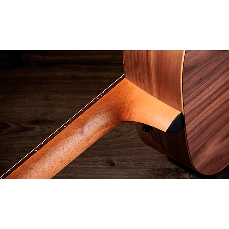 Taylor Jacob Collier Academy 22e 5-String Acoustic-Electric Guitar - Natural