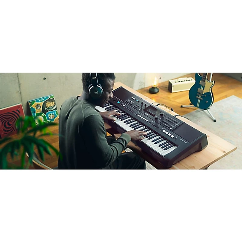 Yamaha PSR-E483 61-Key Portable Keyboard