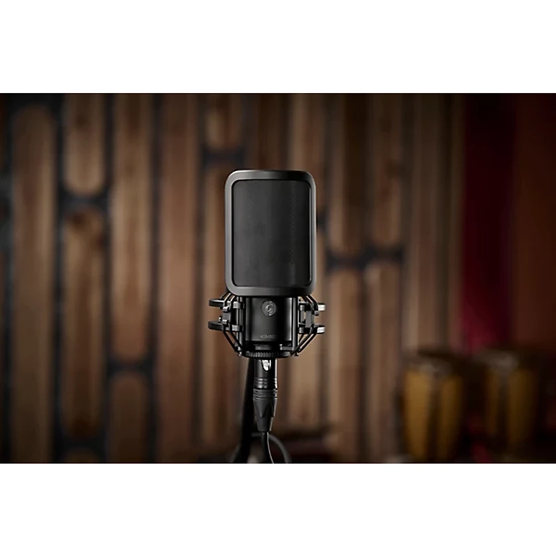 Shure KSM32C/SM Large-Diaphragm Cardioid Condenser Microphone