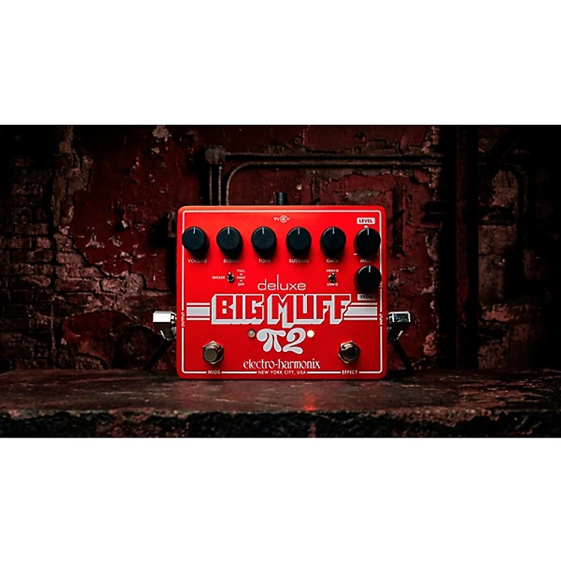 Electro-Harmonix Deluxe Big Muff Pi 2 Fuzz Effects Pedal With Tone Wicker - Red