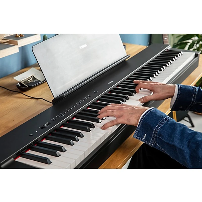 Yamaha P225BLB 88-Key Digital Piano Bundle -