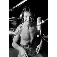 Neumann U47 fet Bon Scott Edition Condenser Microphone