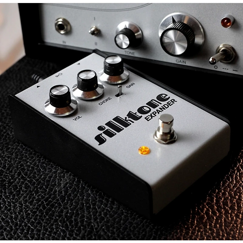 Silktone Expander Preamp, Overdrive and Fuzz Pedal - Gray
