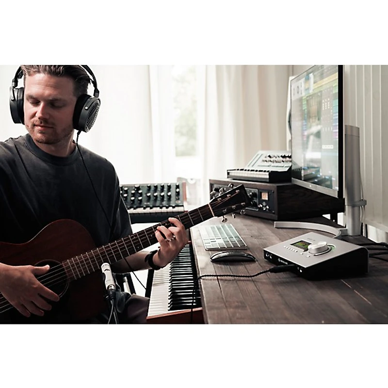 Universal Audio Apollo x4 Gen 2 Audio Interface With UAD Analog Classics