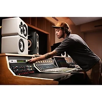 Universal Audio Apollo x16 Gen 2 Audio Interface With UAD Complete