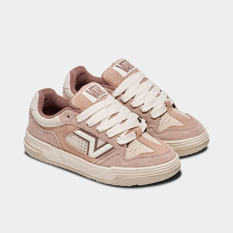 Women's Vans Upland Casual Shoes