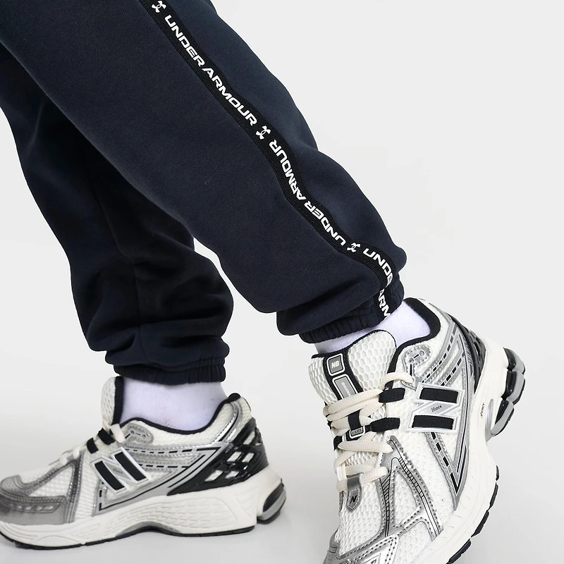 Boys' Under Armour Icon Fleece Taping Jogger Pants
