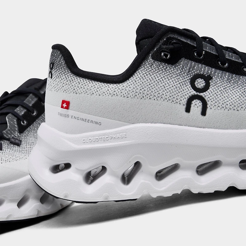 Women's On Cloudtilt Running Shoes