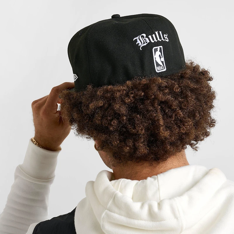 New Era Chicago Bulls NBA 59FIFTY Gothic Fitted Hat