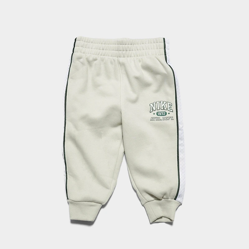 Infant Nike Athletic Dept. 1972 PE Crewneck Sweatshirt and Jogger Pants Set