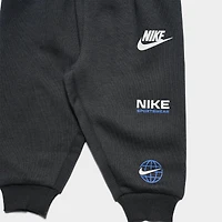 Infant Nike Globe Crewneck Sweatshirt and Jogger Pants Set