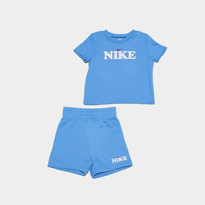 Infant Nike T-Shirt and Shorts Set