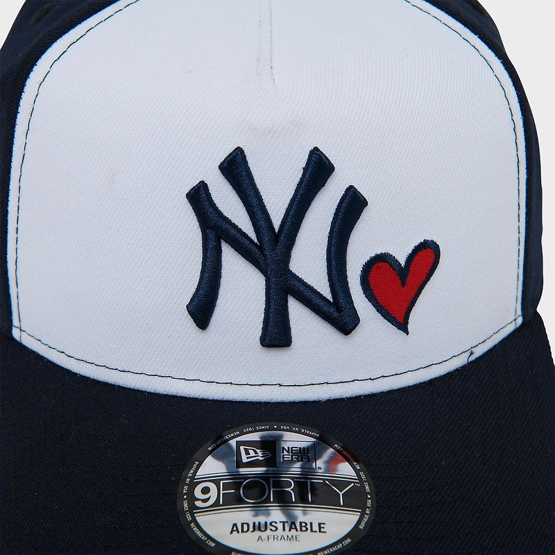 New Era New York Yankees Heart MLB 9FORTY Snapback Hat