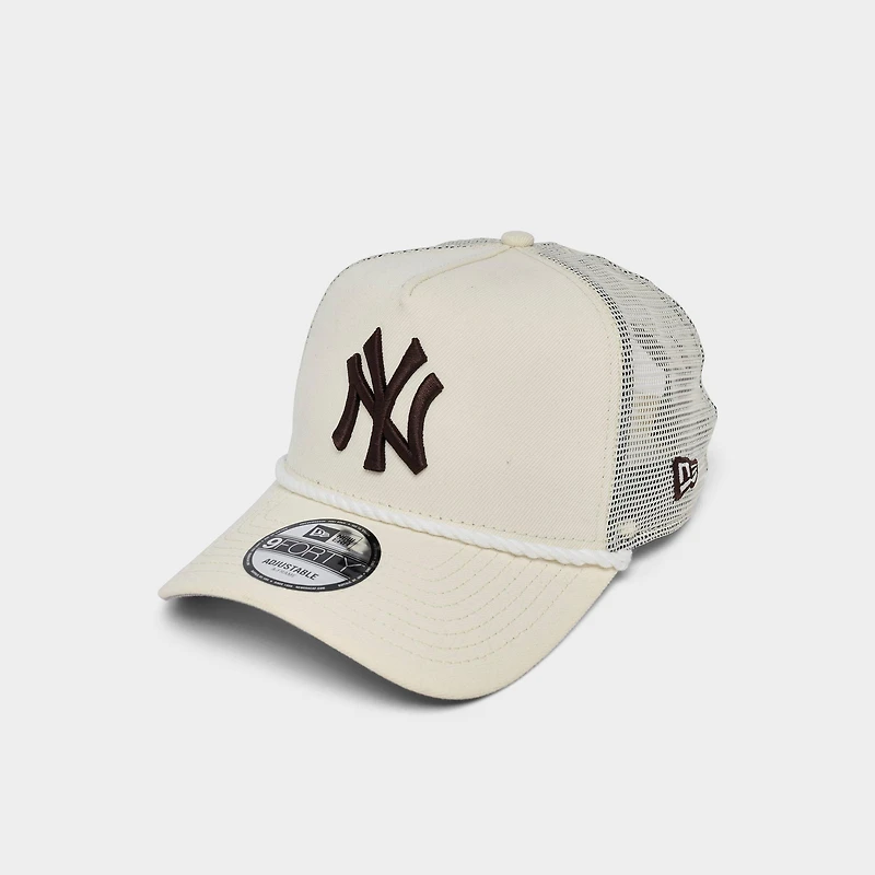 New Era New York Yankees MLB 9FORTY A-Frame Rope Trucker Hat