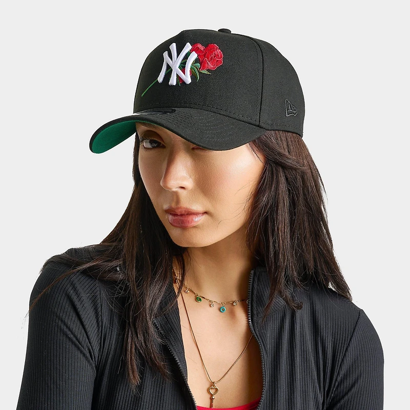 New Era New York Yankees MLB Rose 9FORTY A-Frame Snapback Hat