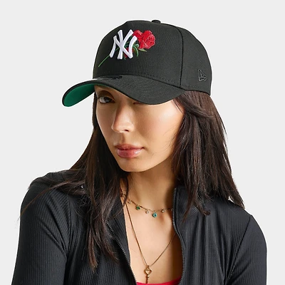 New Era New York Yankees MLB Rose 9FORTY A-Frame Snapback Hat