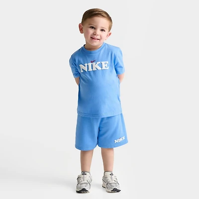 Little Kids' Nike T-Shirt and Shorts Set