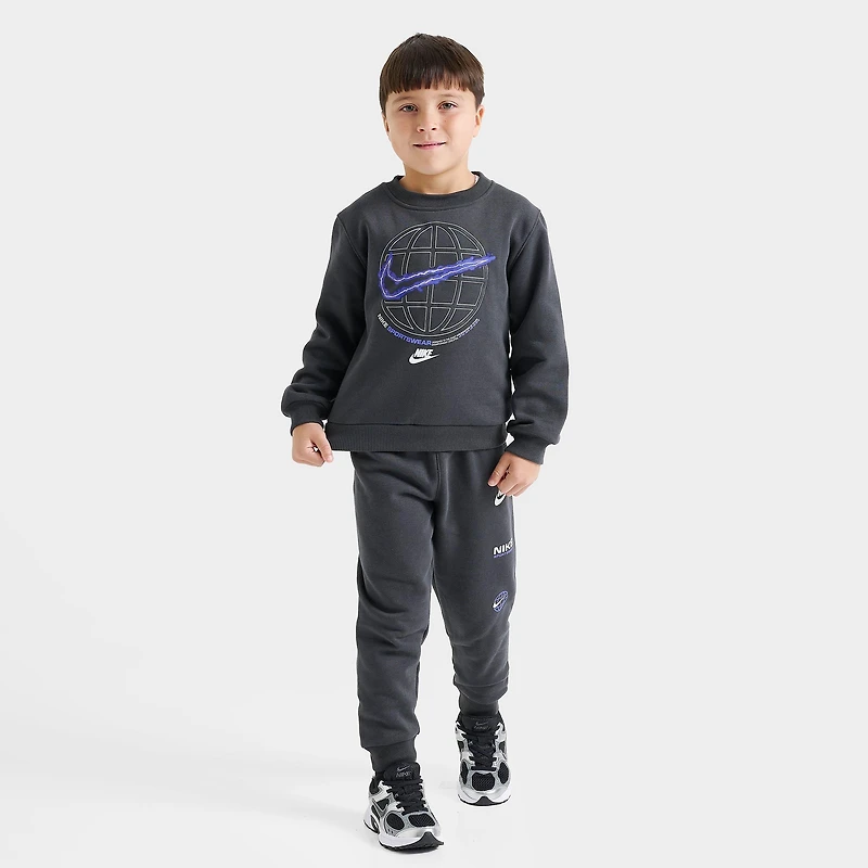 Little Kids' Nike Globe Crewneck Sweatshirt and Jogger Pants Set