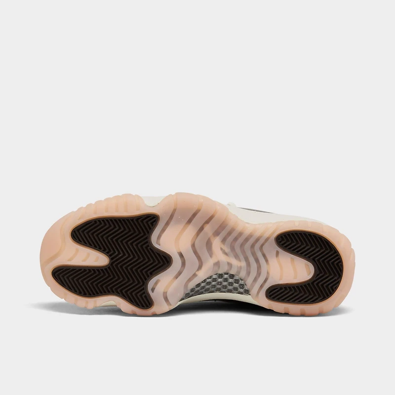 Women's Air Jordan Retro 11 Basketball Shoes
