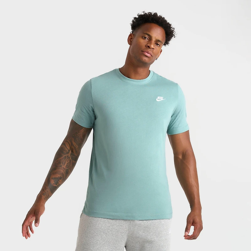 Nike Sportswear Club T-Shirt