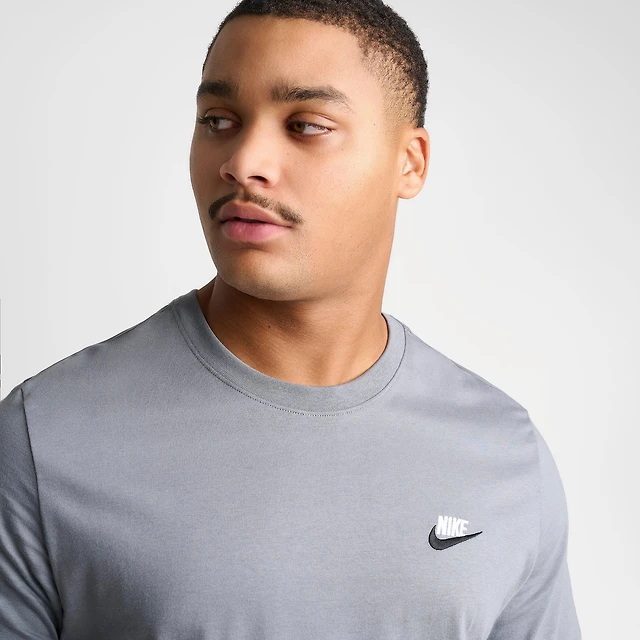 Nike Sportswear Club T-Shirt