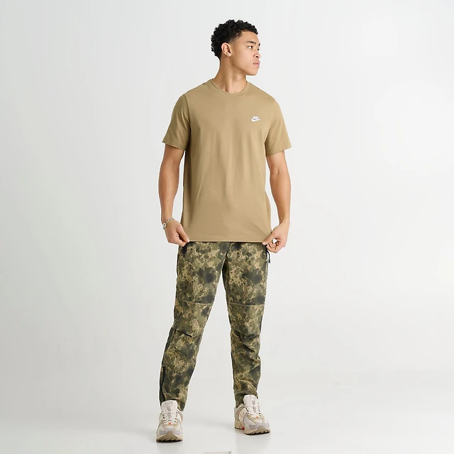 Nike Sportswear Club T-Shirt