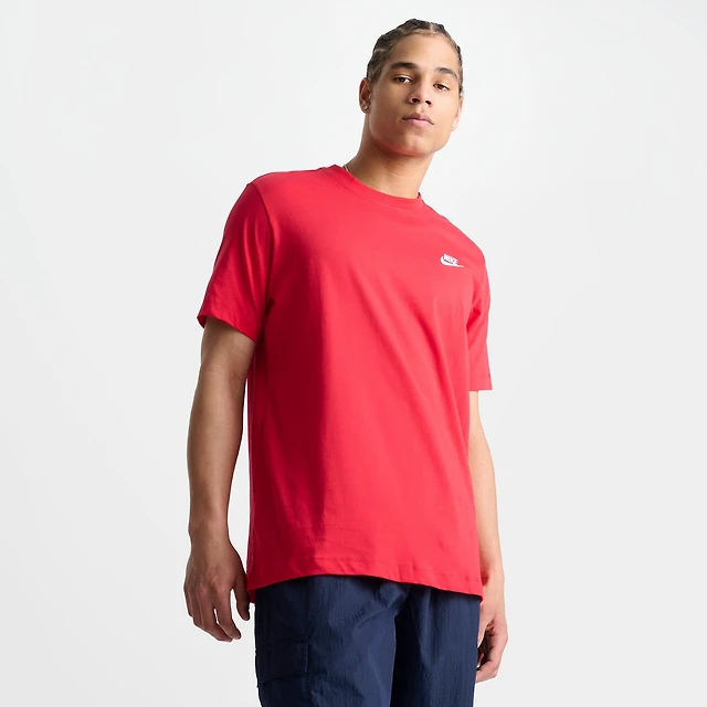 Nike Sportswear Club T-Shirt