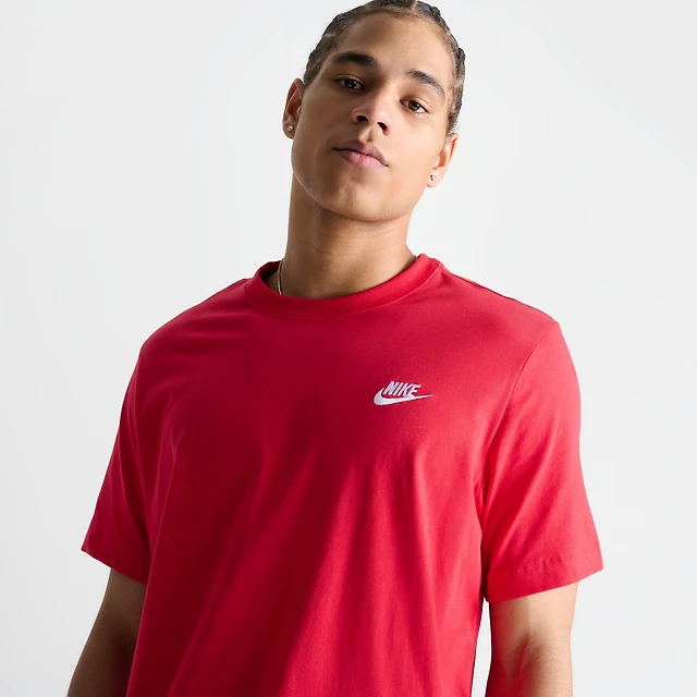 Nike Sportswear Club T-Shirt