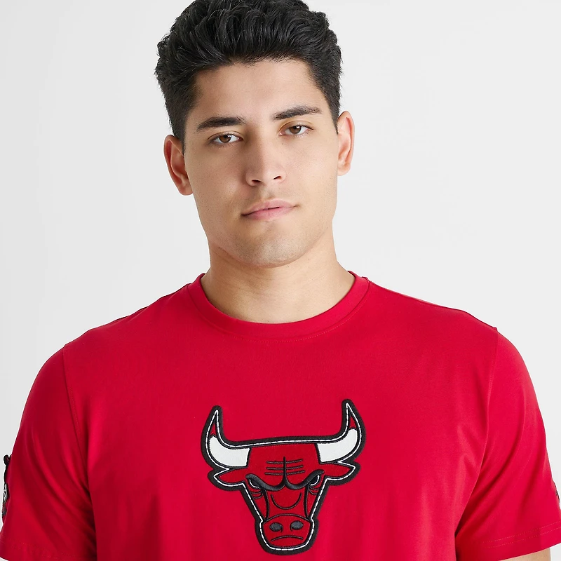 Men's Pro Standard Chicago Bulls NBA Rebel T-Shirt